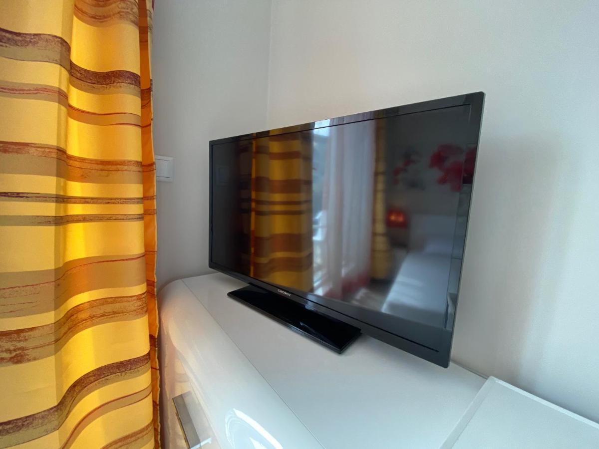 Admiral Plaza C52 Studio Slăntjev Brjag Exteriör bild
