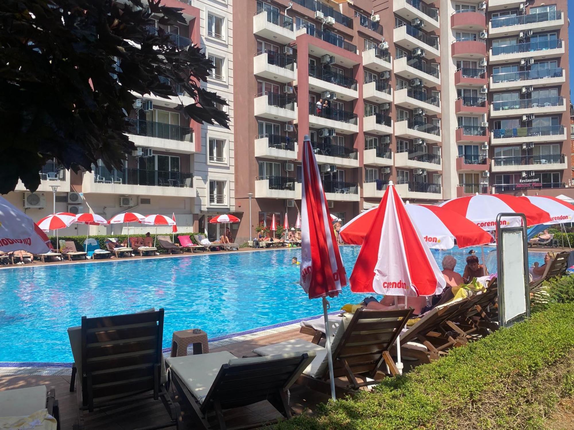 Admiral Plaza C52 Studio Slăntjev Brjag Exteriör bild
